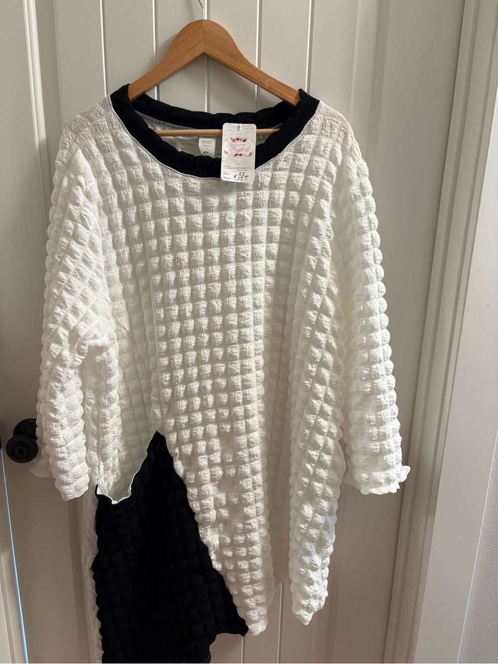Dress like an Angel White Textured Waffle Knit Sweater with Black Trim
